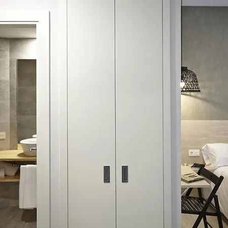 Penaflorida 2* سان سيباستيان