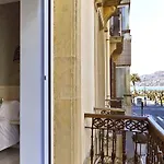 Penaflorida Guest house 2*